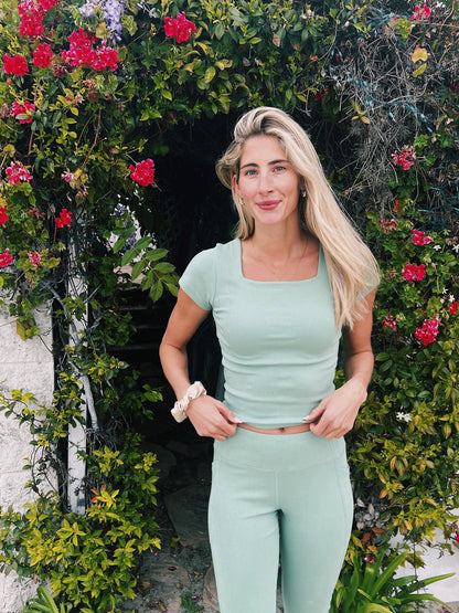 PlantTec™ Reversible Short Sleeve Tee | Sage by Happy Earth